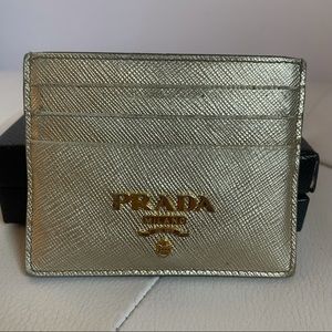 *Authentic* Prada cardholder
